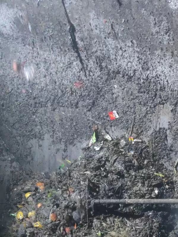 翠屏污水池清理